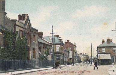 Looking north from outside the (present-day) Post Office.