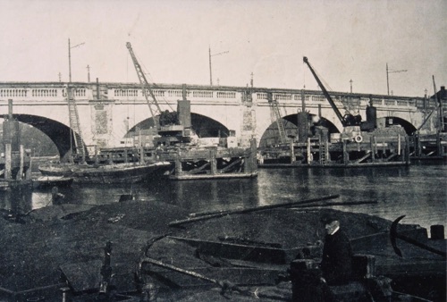 Work on the bridge widening during 1913